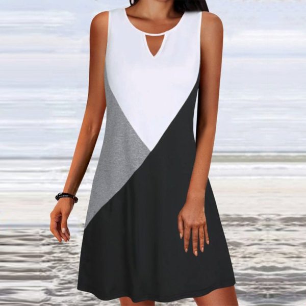 Sleeveless Keyhole Gray Black and White Color Block Mini Dress