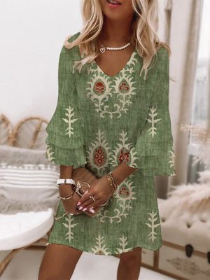 Green 3/4 Sleeve Print Mini Dress